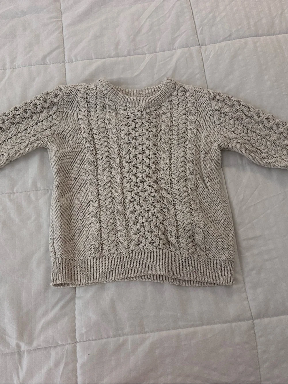Old Navy Cream Cable-Knit Crewneck Sweater